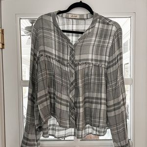 Bella Dahl gray plaid shirt